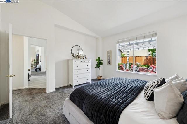 4946 Sequoia Ave, Dublin CA: https://media.crmls.org/mediaz/028bc78e-4665-43ff-9e34-eb0eace572b4.jpg