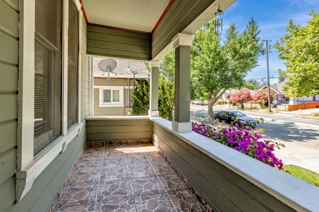 160 N 11th Street, San Jose CA: https://media.crmls.org/mediaz/028bf8c3-dfda-4abf-9be9-19d7da0615e4.jpg