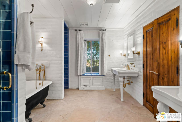 Image 39 of 53 For 252 Ridge Road