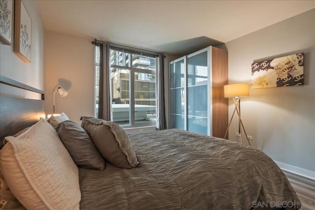 425 W Beech St, San Diego CA: https://media.crmls.org/mediaz/028c6020-8f0a-4445-9d38-5c2bfff3b13d.jpg