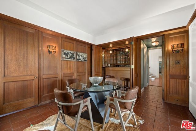 2003 La Brea Terrace, Los Angeles CA: https://media.crmls.org/mediaz/028c87e7-71af-428e-84ac-2b66bbbf2063.jpg
