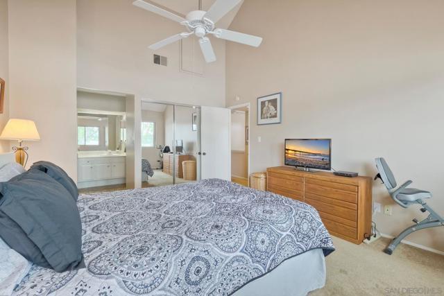 514 Jamacha Rd, El Cajon CA: https://media.crmls.org/mediaz/028cbf4c-cb22-4854-9aa5-b47e992467ec.jpg