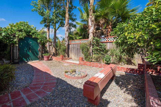 1441 Peacock Blvd, Oceanside CA: https://media.crmls.org/mediaz/028db2db-0860-413a-a3e1-9511172c5c6d.jpg