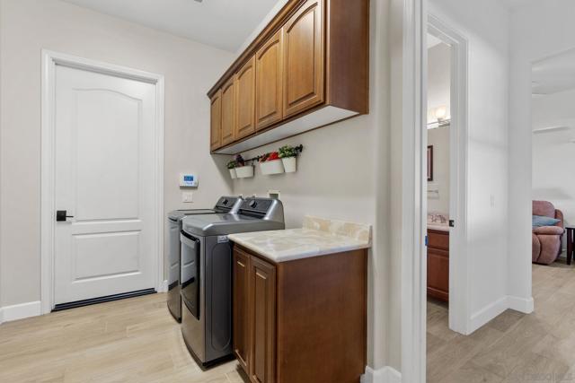 2255 Los Altos De Cerro, Ramona CA: https://media.crmls.org/mediaz/028ea931-e00c-445d-8210-5941909b31d6.jpg