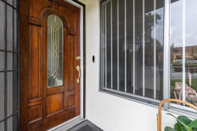 2844 47Th Street, San Diego CA: https://media.crmls.org/mediaz/028fa3d8-dacb-44ea-977f-c679b0665133.jpg