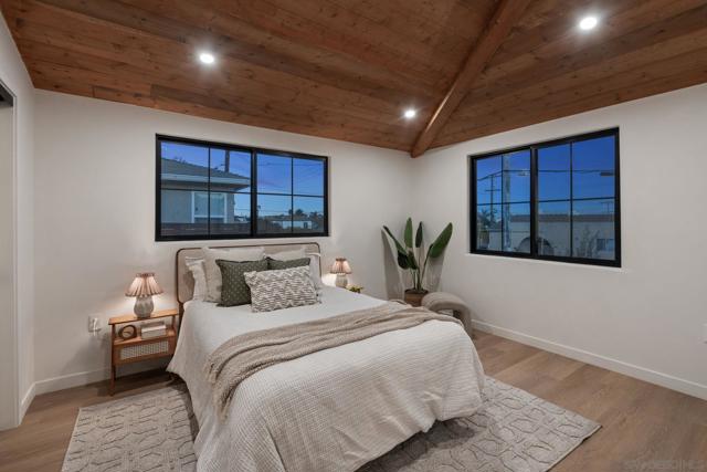 1566 Evergreen St, San Diego CA: https://media.crmls.org/mediaz/02902f4f-d76b-46b1-97b1-f72e1a792a84.jpg