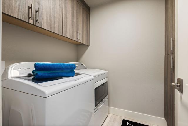 172 Torrey Pine Drive, Palm Desert CA: https://media.crmls.org/mediaz/02909726-1e05-492b-ab42-0de3a97687b2.jpg