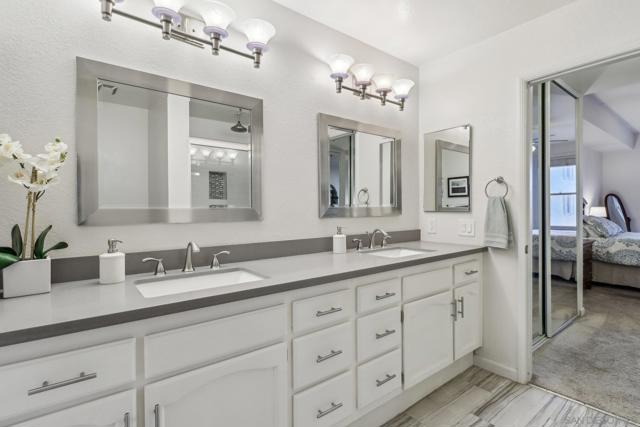 2445 Brant St, San Diego CA: https://media.crmls.org/mediaz/02921954-2945-4dae-8f68-632dab0bec58.jpg