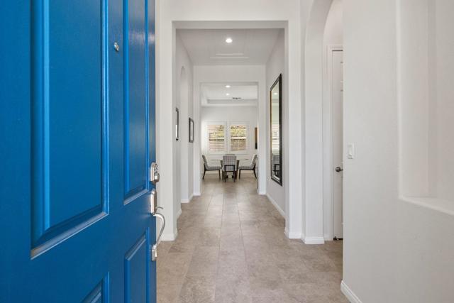 80813 Calle Azul, La Quinta CA: https://media.crmls.org/mediaz/0292c704-a9e5-4882-9348-7d2025026a6d.jpg