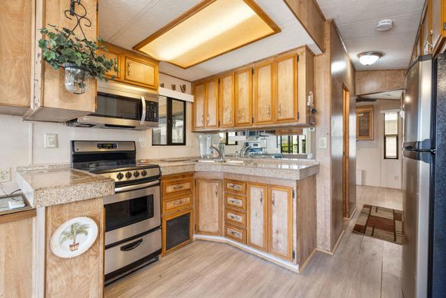 69333 E Palm Canyon Drive, Cathedral City CA: https://media.crmls.org/mediaz/02934d45-5ea4-4285-85c2-1dd46cd76acc.jpg