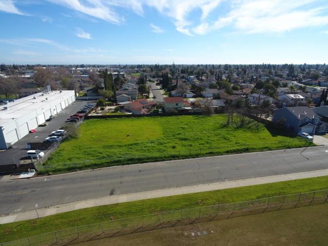 Image 5 of 9 For 7273 Luther Drive