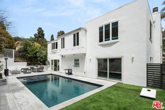 Drew Fenton | 1257 Bienveneda Avenue Pacific Palisades CA | MLS: 7385502