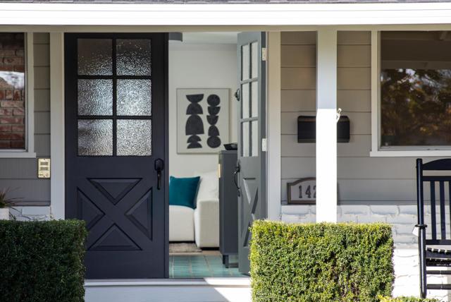 1423 Kyle Court, Sunnyvale CA: https://media.crmls.org/mediaz/029529e3-afcd-4cc2-8763-3eee9fb65159.jpg