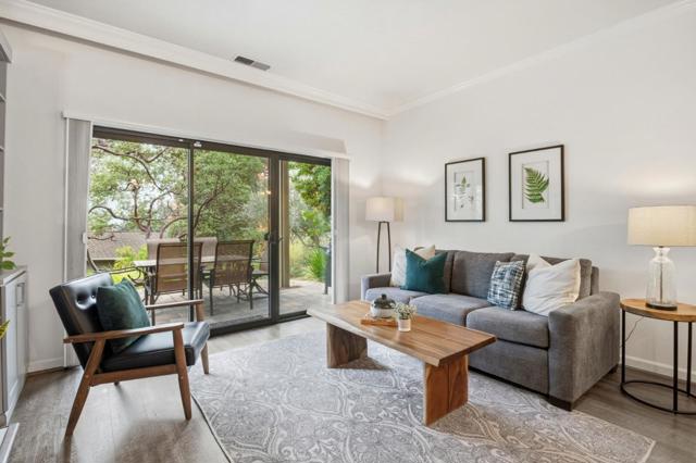 894 Oak Leaf Way, Napa CA: https://media.crmls.org/mediaz/029540f6-1bee-411b-aa52-fb4932ec0aaa.jpg