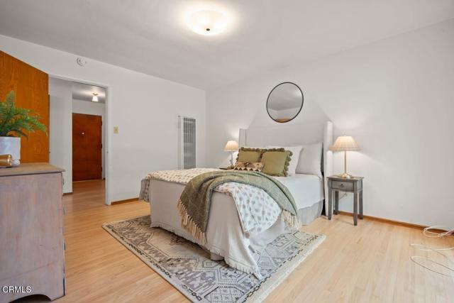209 Dorothy Avenue, Ventura CA: https://media.crmls.org/mediaz/0297d1d0-f706-4e82-9861-18c0d3abdd82.jpg