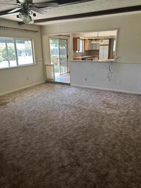 209 Villa Drive, King City CA: https://media.crmls.org/mediaz/0297e1e3-ad67-46c4-8919-2302acaad316.jpg