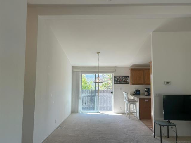 1120 S Broadway, Escondido CA: https://media.crmls.org/mediaz/029885da-5536-4431-95d2-4cea2f946c10.jpg