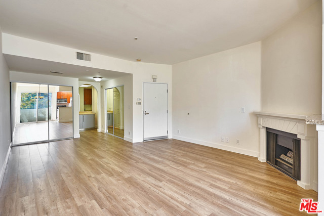 620 S Gramercy Place #24
