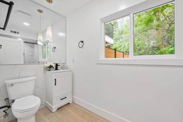 3 Harran Circle, Orinda CA: https://media.crmls.org/mediaz/029a8202-a710-4e18-bbc6-4e33b858f1a8.jpg