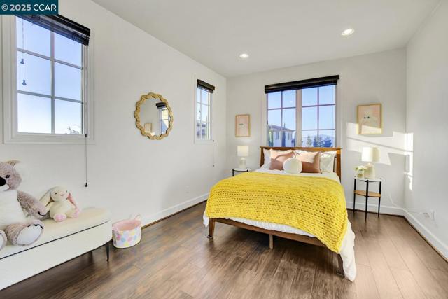 131 Wittenham Ct, San Ramon CA: https://media.crmls.org/mediaz/029abd41-d124-4edd-a9df-9058f7c76770.jpg