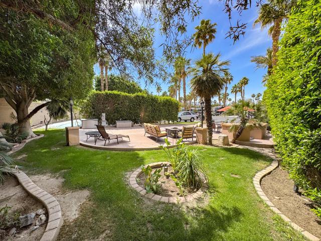 80394 Avenue 48, Indio CA: https://media.crmls.org/mediaz/029aebf6-f43c-4594-ac06-c02188dab178.jpg
