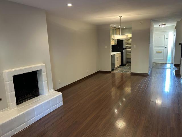 940 Peninsula Avenue, San Mateo CA: https://media.crmls.org/mediaz/029e638c-f9f8-429b-ad04-e55d8d6ebc22.jpg