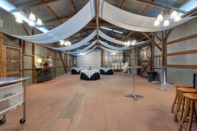 804 Comstock Road, Hollister CA: https://media.crmls.org/mediaz/02a0b648-7ab0-41db-b22f-10d601a8a867.jpg