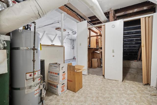 1615 La Salle Avenue, San Francisco CA: https://media.crmls.org/mediaz/02a12788-8e18-4df9-b7e2-2272b5256e39.jpg