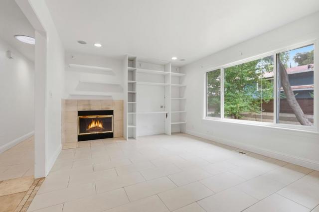 21564 Mary Alice Way, Los Gatos CA: https://media.crmls.org/mediaz/02a1760f-33c3-4f8c-8ab5-87017dd425e7.jpg