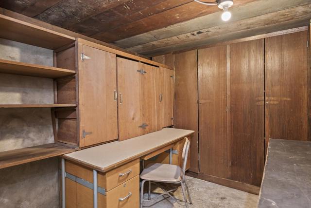 100 Wood Road, Los Gatos CA: https://media.crmls.org/mediaz/02a2876a-285a-411f-8fbe-bb7aae8aa3fe.jpg