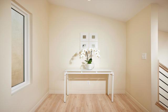 561 S Sierra Avenue, Solana Beach CA: https://media.crmls.org/mediaz/02a33fe4-c3b4-48ef-92f9-faa5870eeaed.jpg