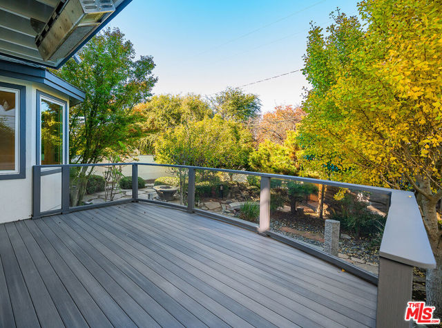 Deck off Family Room