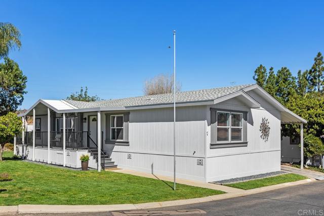 Detail Gallery Image 2 of 53 For 525 W El Norte Pkwy #51,  Escondido,  CA 92026 - 3 Beds | 2 Baths