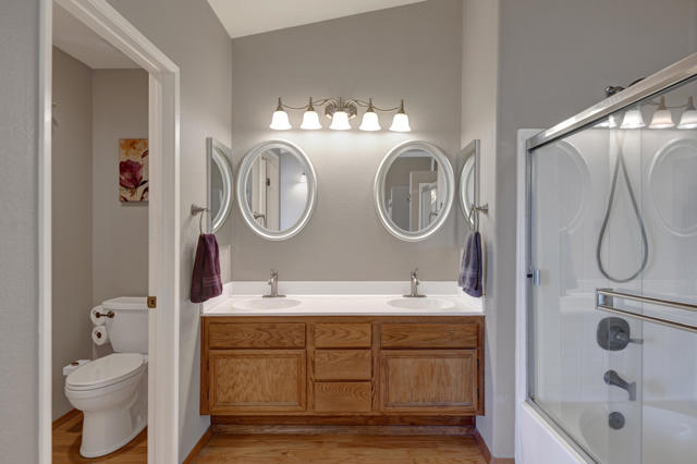 Image 10 of 18 For 45195 Sun Brook Lane
