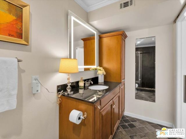Image 15 of 44 For 351 Hermosa Drive 5d1