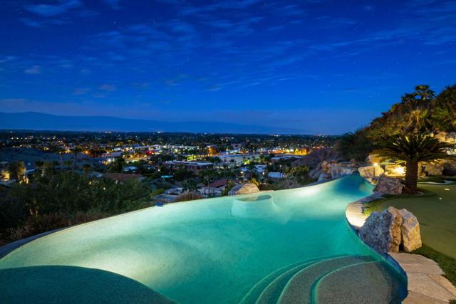 9 Nebulae Way, Rancho Mirage CA: https://media.crmls.org/mediaz/02a7b335-9b72-425d-a7eb-58fb3d1608a2.jpg