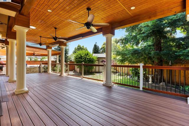 1673 Richardson Court, Concord CA: https://media.crmls.org/mediaz/02a88533-b927-4a97-bcd2-3ab0b71181a9.jpg