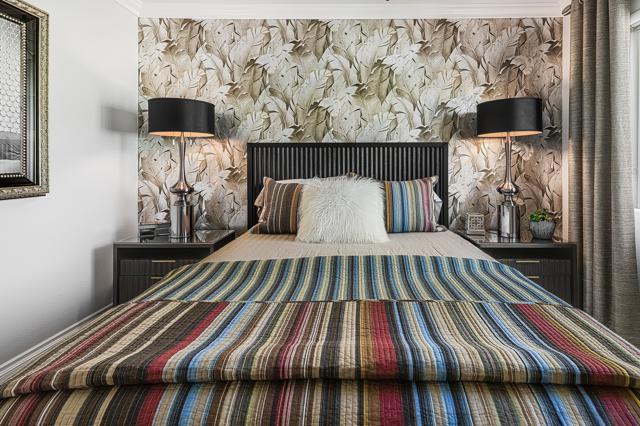 1360 E Vista Chino, Palm Springs CA: https://media.crmls.org/mediaz/02a90bab-5d02-4d6a-9f77-0a5986c54b6f.jpg