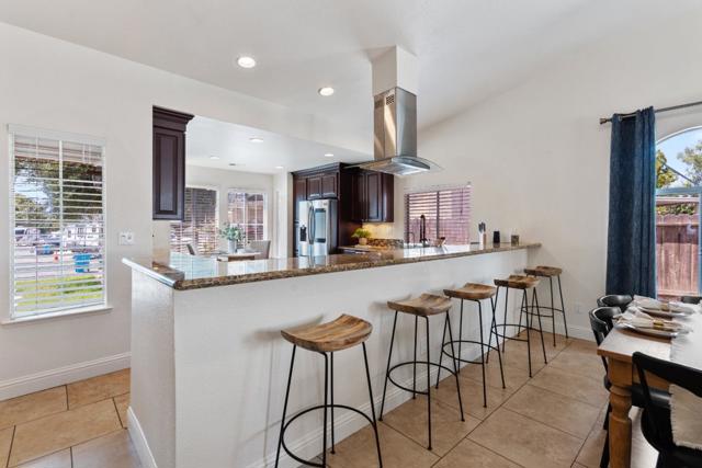 2190 Glarner Street, Hollister CA: https://media.crmls.org/mediaz/02ab1cf4-6b08-48d1-8ff0-e516d1aa6ce0.jpg