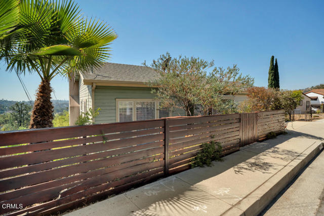 Detail Gallery Image 46 of 52 For 1300 Blue Hill Rd, Los Angeles,  CA 90041 - 4 Beds | 2/1 Baths