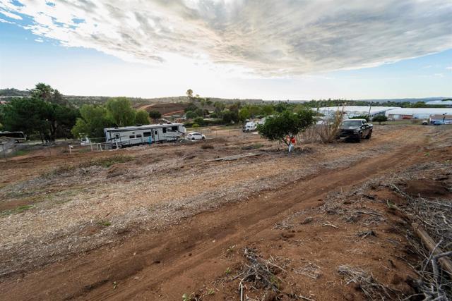 Detail Gallery Image 38 of 75 For 291 Osborne St, Vista,  CA 92084 - – Beds | – Baths