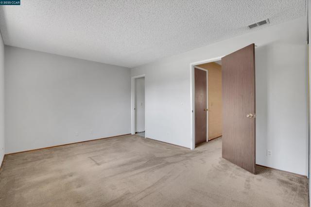 663 Abrigo Ct, San Ramon CA: https://media.crmls.org/mediaz/02abf3c2-42f8-4d68-8dba-e92cb81e65b1.jpg