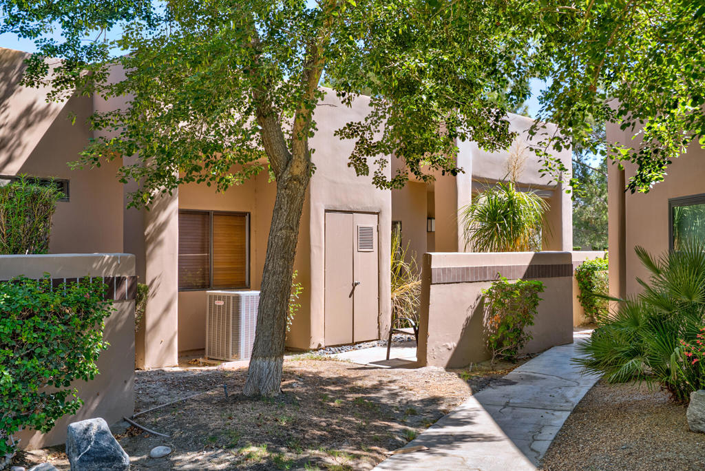 28916 Isleta Court