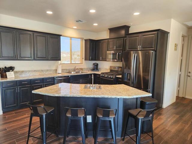 56920 Hidden Gold Court, Yucca Valley CA: https://media.crmls.org/mediaz/02ad2f5b-2407-4042-9ca3-85a5445db750.jpg