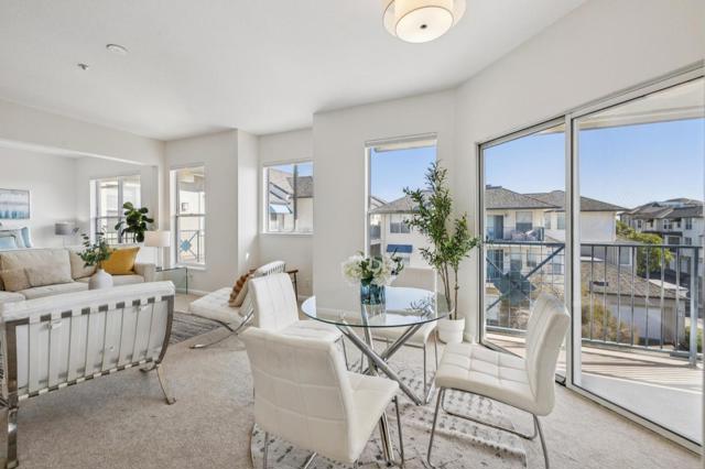 200 Baltic Circle, Redwood City CA: https://media.crmls.org/mediaz/02ad3319-b392-46cf-9e5c-06509eca3b5b.jpg