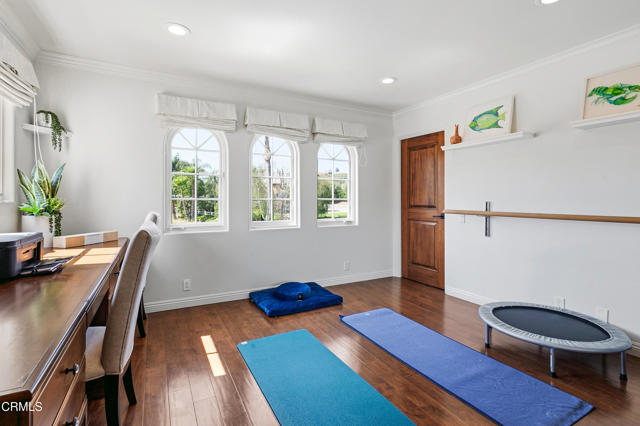 Detail Gallery Image 42 of 75 For 2296 Applewood Ln, Camarillo,  CA 93012 - 5 Beds | 4/1 Baths