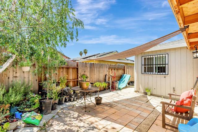 8180 Forest Street, Gilroy CA: https://media.crmls.org/mediaz/02adaa28-a72d-4fcf-8451-870a8874ec1a.jpg