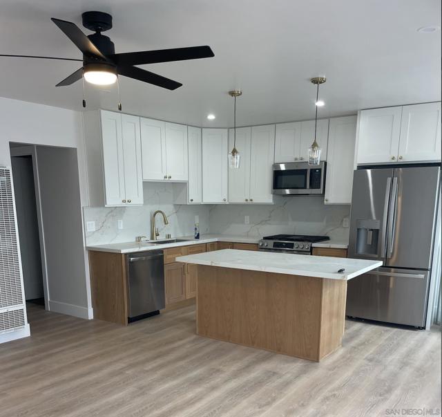 823 Georgia St, Imperial Beach CA: https://media.crmls.org/mediaz/02ae9174-12ba-41c4-abec-077b48f1c4db.jpg