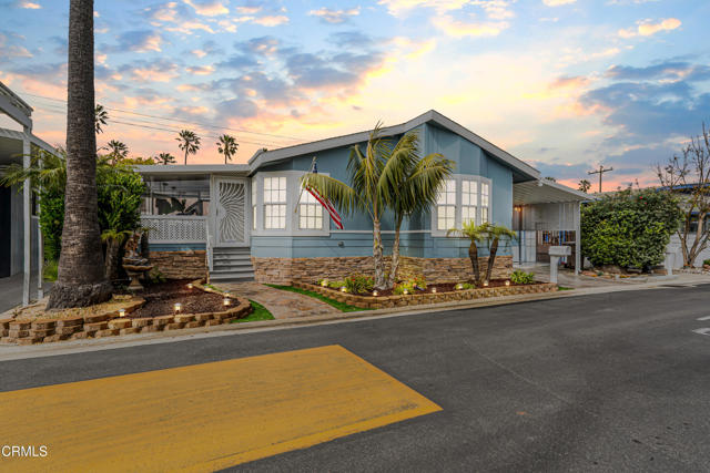 Detail Gallery Image 1 of 41 For 1215 Anchors Way Dr #261,  Ventura,  CA 93001 - 3 Beds | 2 Baths