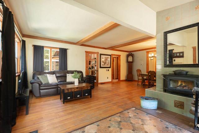 4470 Pine Ridge Avenue, Julian CA: https://media.crmls.org/mediaz/02b17ad4-d30a-42f2-8ba8-f5737e87b054.jpg